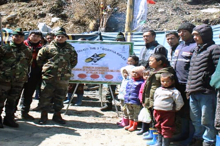 Mago-village-gets-solar-powered-street-lights-2